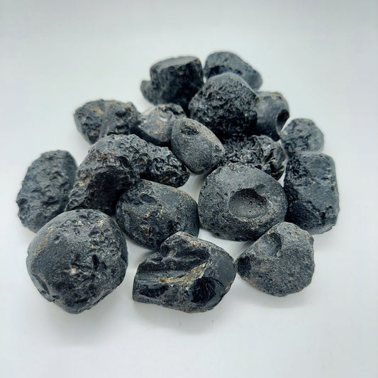 Tektite (black)